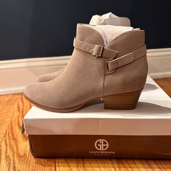 Giani Bernini booties - Picture 7 of 7